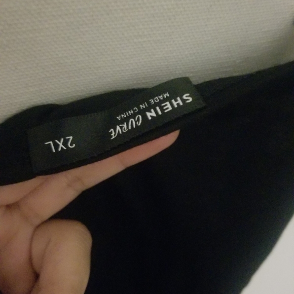 Black Tie Front Cami Top - Picture 6 of 7